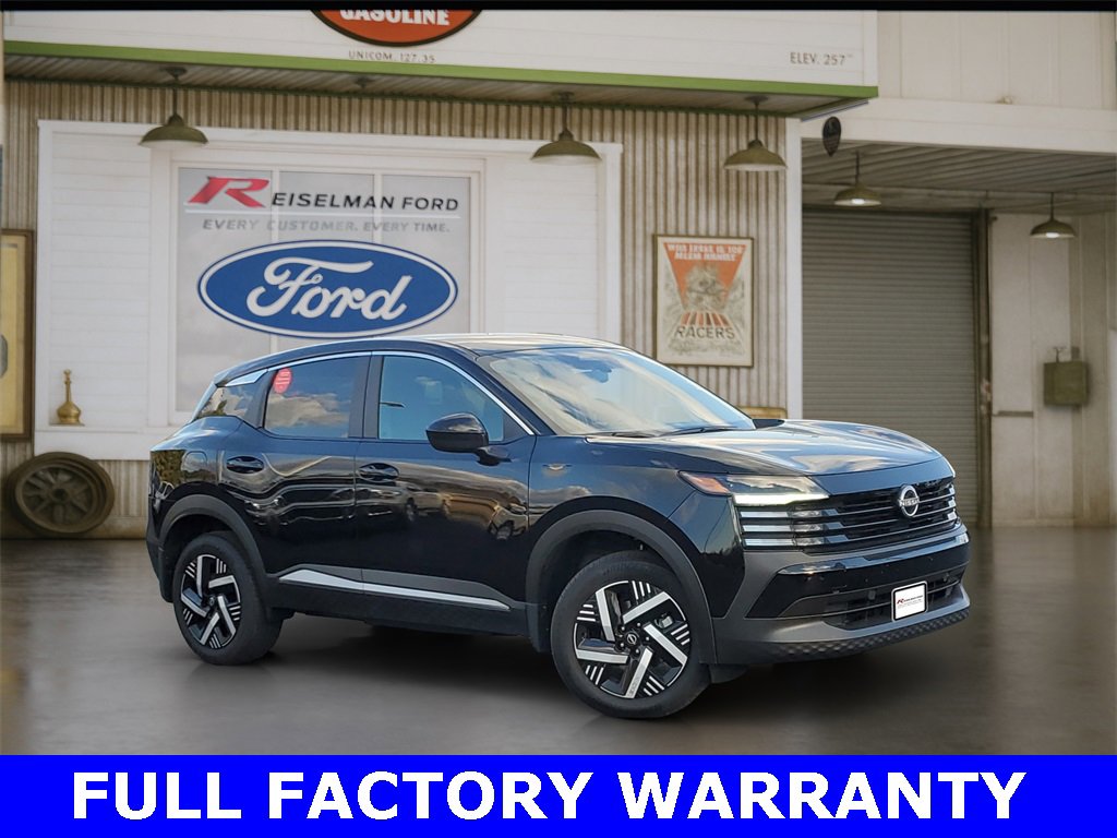 Used 2025 Nissan Kicks SV