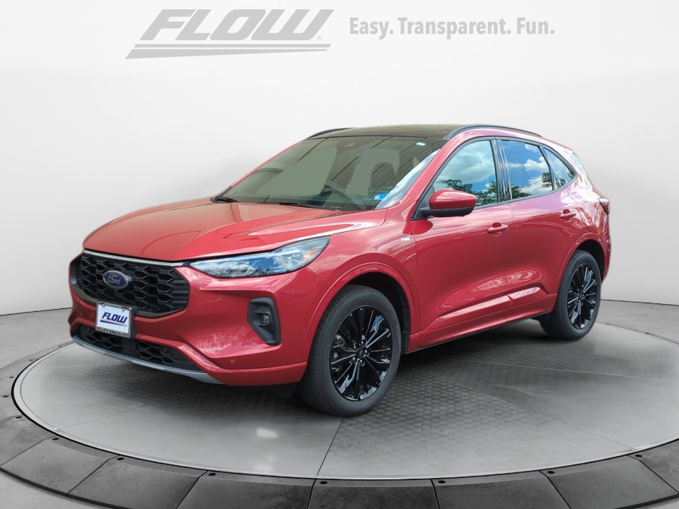 Used 2024 Ford Escape ST-Line Elite w/ Premium Technology Package AWD/4WD image 4