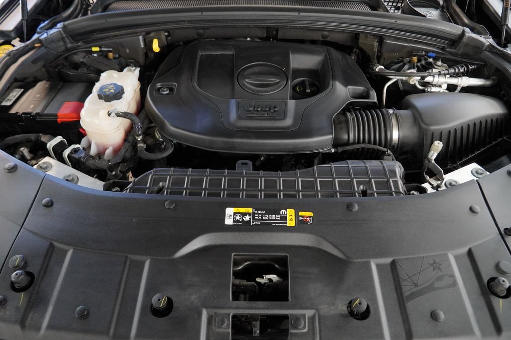 Certified 2023 Jeep Grand Cherokee Overland AWD/4WD image 52