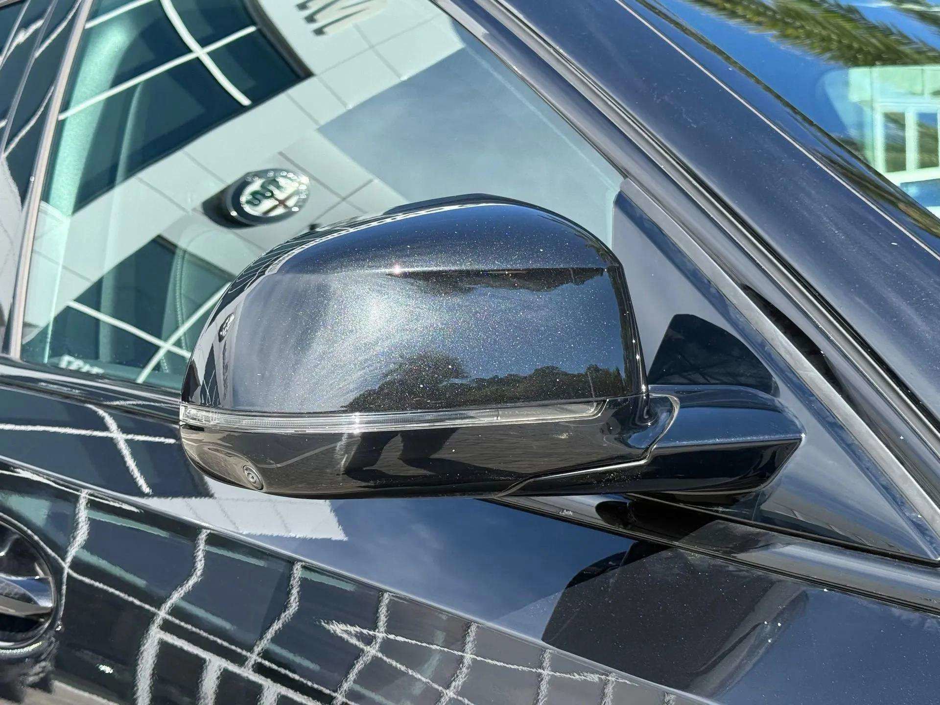 Used 2024 BMW X6 xDrive40i image 19