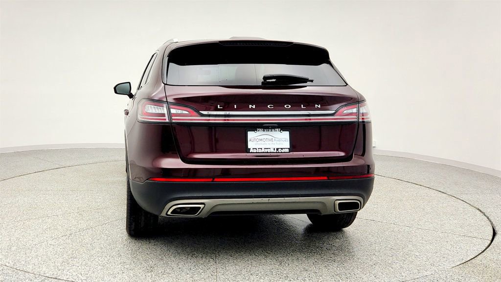 Used 2022 Lincoln Nautilus Reserve w/ Luxury Package image 6