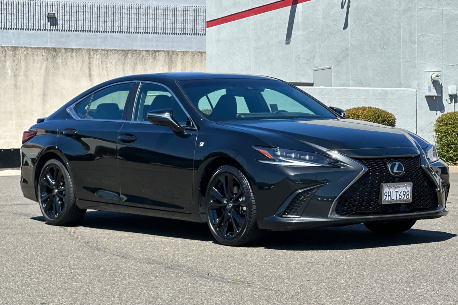 Certified 2023 Lexus ES 350 F Sport w/ Accessory Package (Z1) FWD image 5