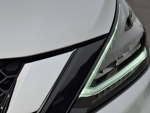 Used 2024 Nissan Murano SL AWD/4WD image 11