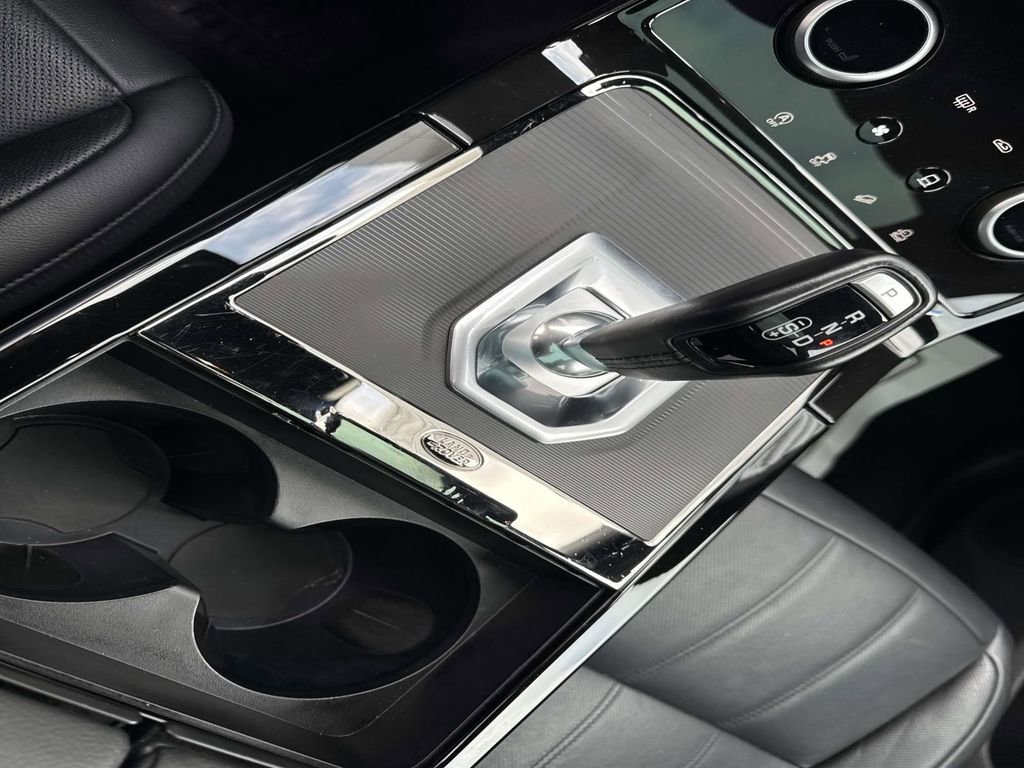 Used 2023 Land Rover Range Rover Evoque R-Dynamic S image 27