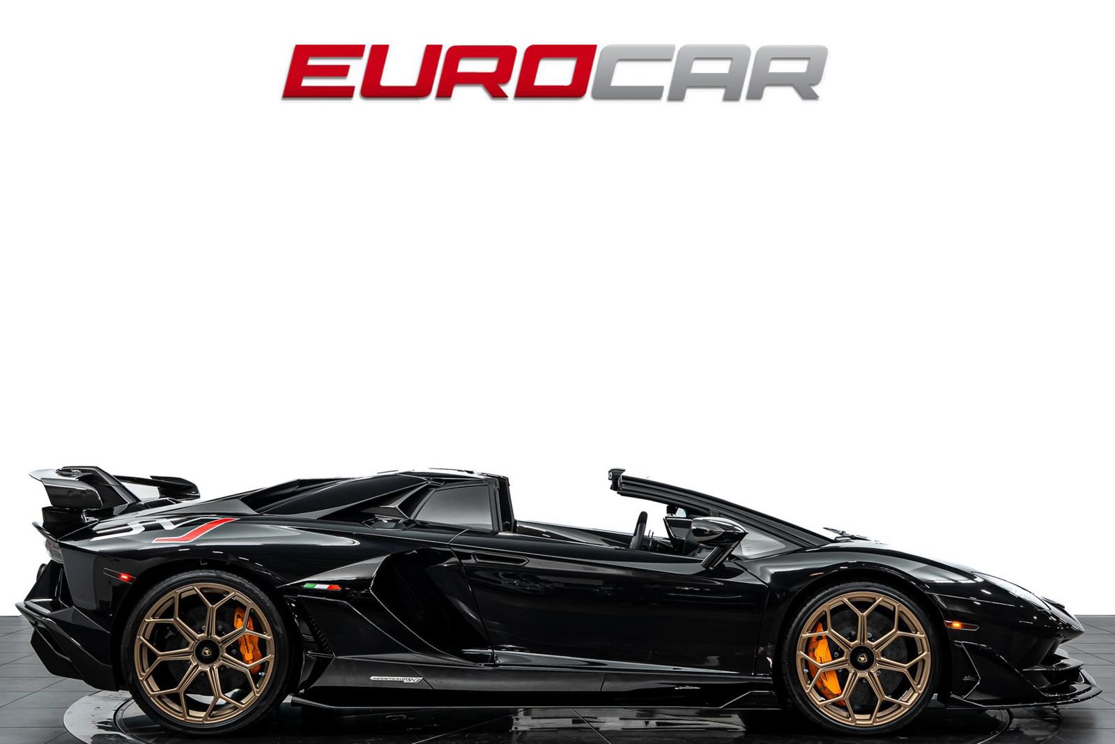 Used 2021 Lamborghini Aventador SVJ AWD/4WD image 8