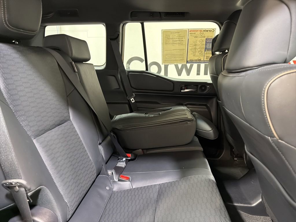 Used 2024 Toyota Land Cruiser image 15