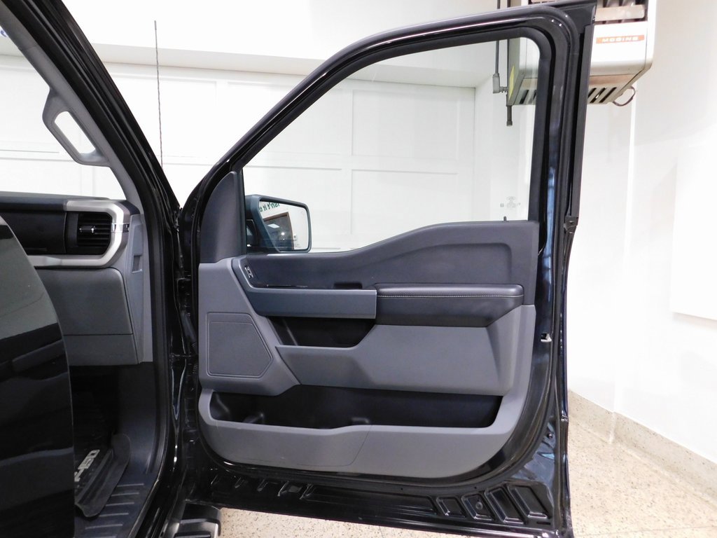 Used 2023 Ford F150 XLT w/ XTR Package image 91