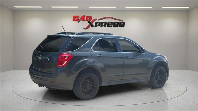 Used 2017 Chevrolet Equinox LT w/ Convenience Package image 7
