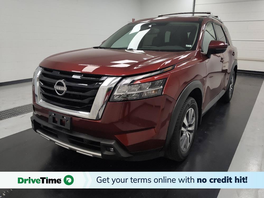 Used 2022 Nissan Pathfinder SL FWD image 1