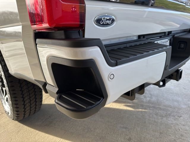 New 2026 Ford F350 Platinum image 34