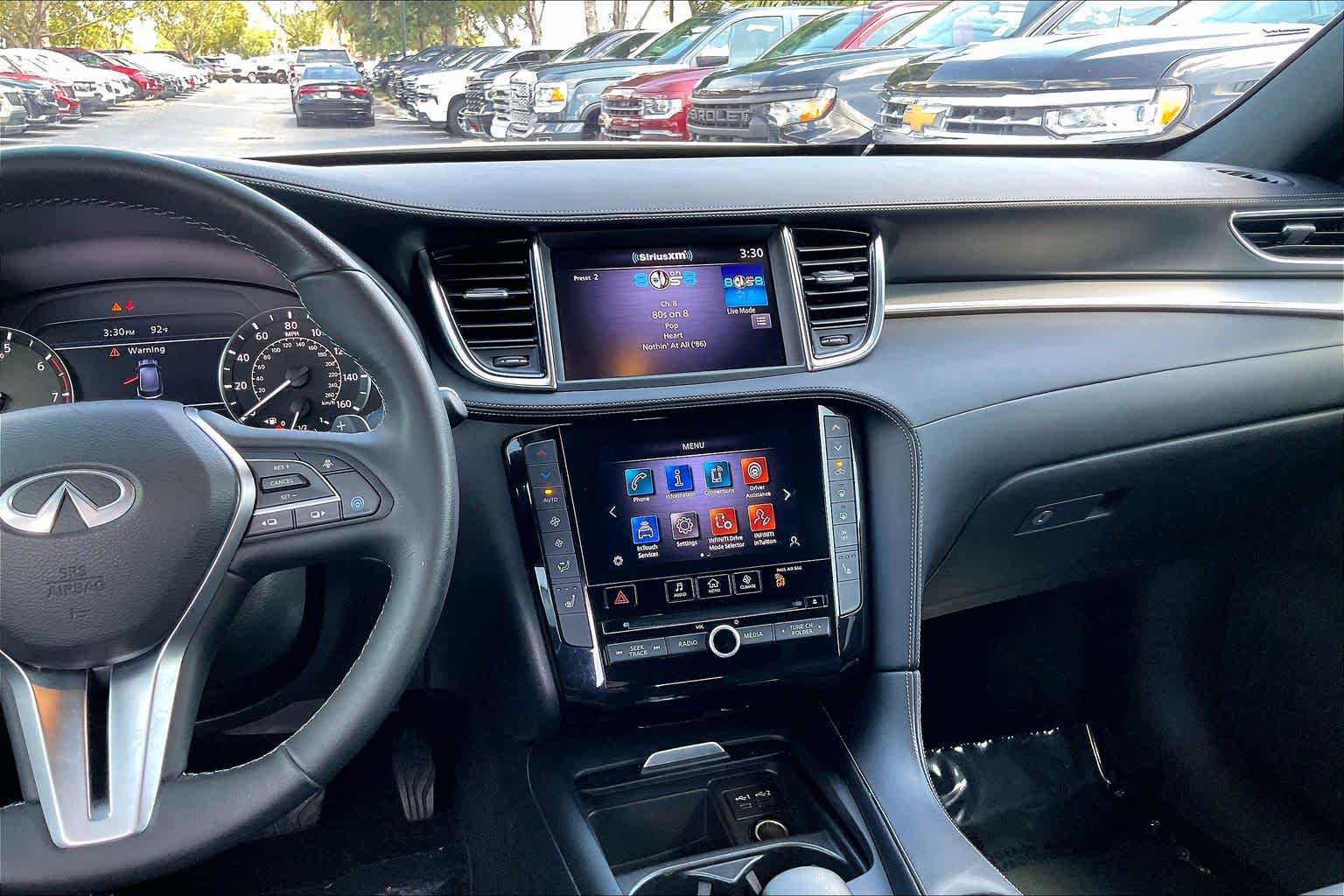 Used 2021 INFINITI QX50 Luxe w/ Appearance Package FWD image 8