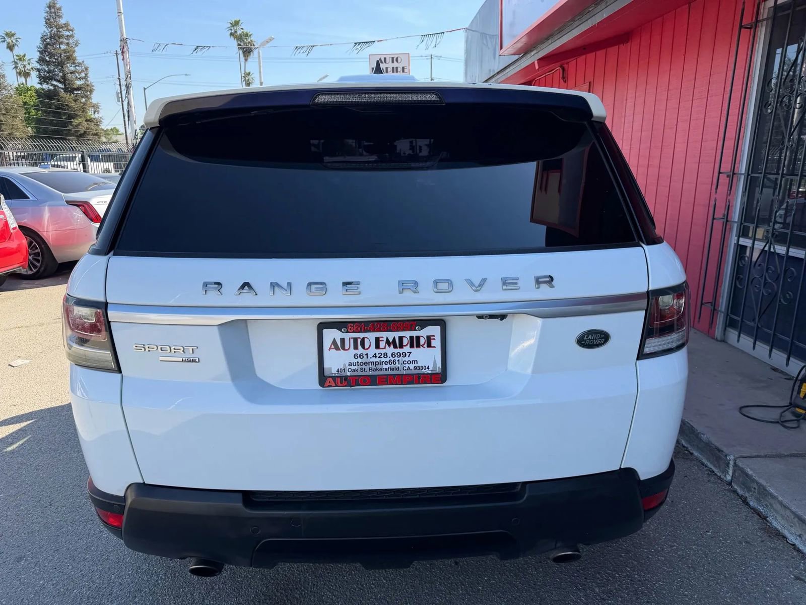 Used 2017 Land Rover Range Rover Sport HSE image 5