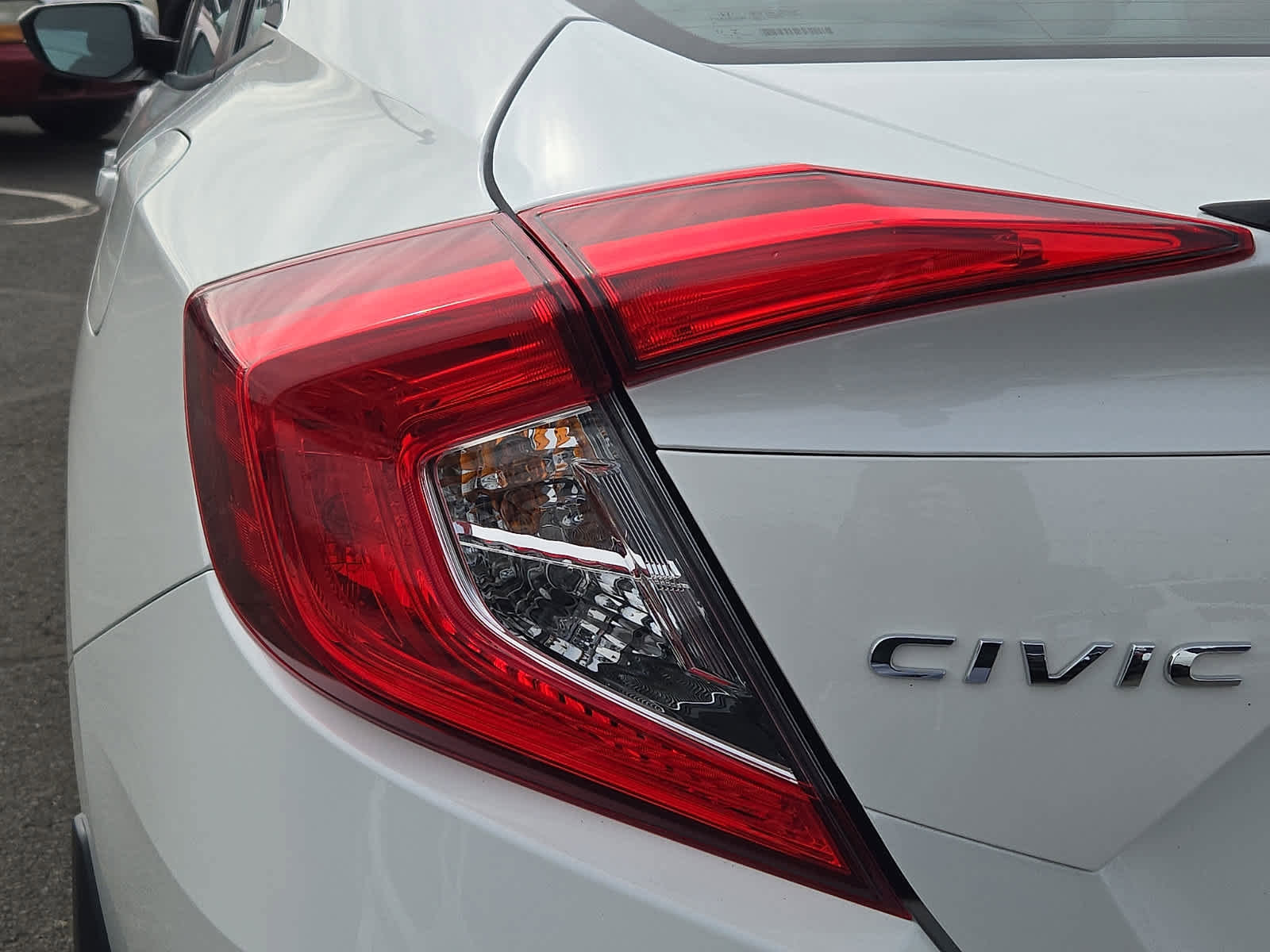 Used 2021 Honda Civic Sport image 11