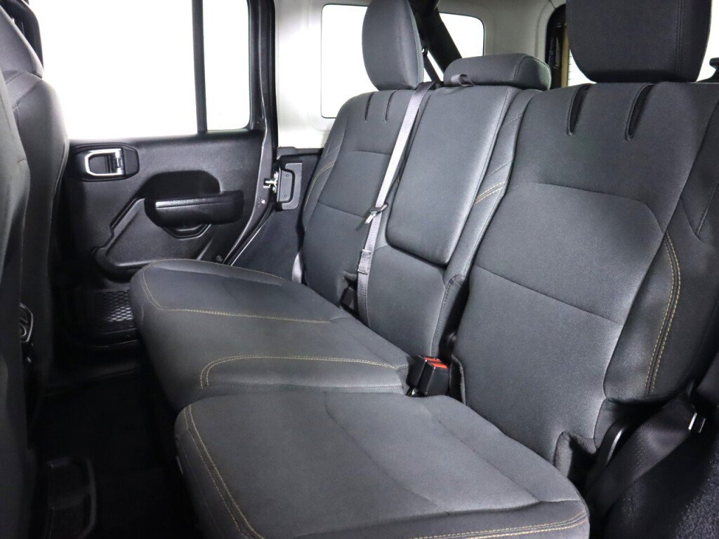 Used 2024 Jeep Wrangler Unlimited w/ Convenience Group AWD/4WD image 36