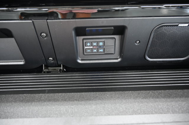 New 2026 GMC Sierra 2500 AT4X w/ LPO, Black Badging Package AWD/4WD image 18