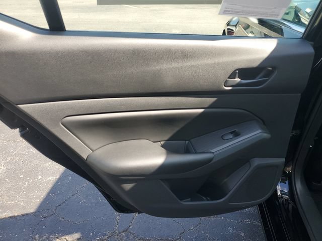 Certified 2025 Nissan Altima 2.5 S FWD image 7