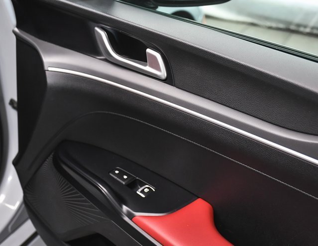 Used 2021 Kia K5 GT-Line image 14