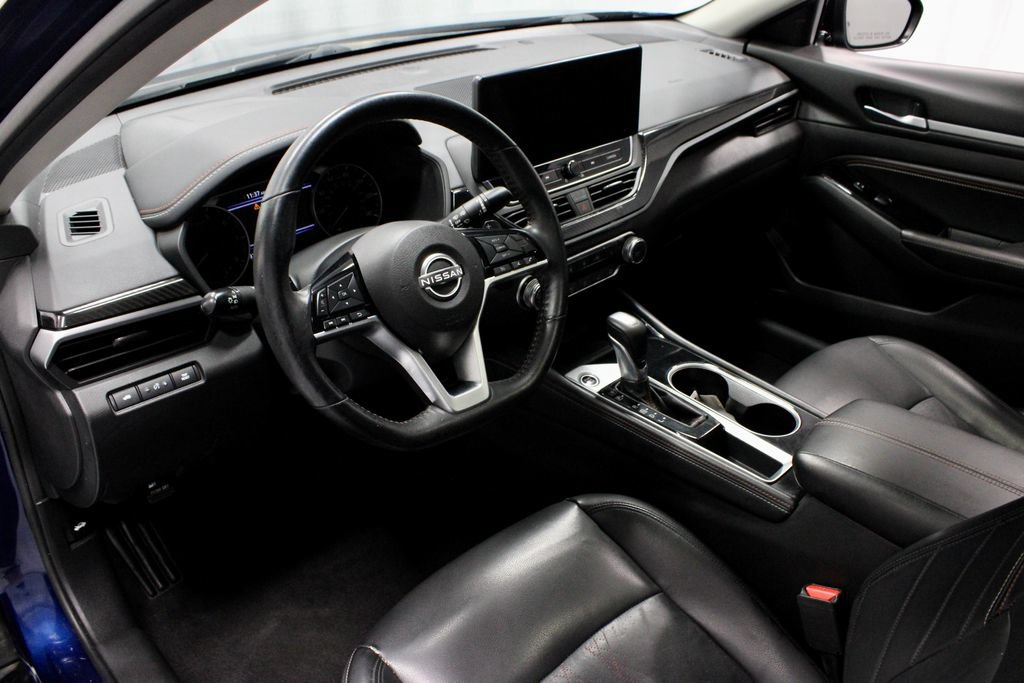 Certified 2023 Nissan Altima 2.5 SR w/ SR Premium Package FWD image 25