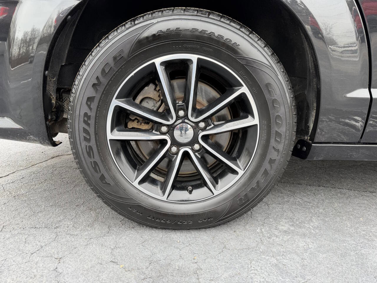 Used 2019 Dodge Grand Caravan SE image 7