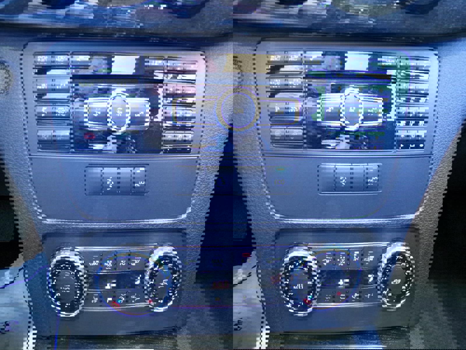 Used 2014 Mercedes-Benz GLK 350 2WD image 12