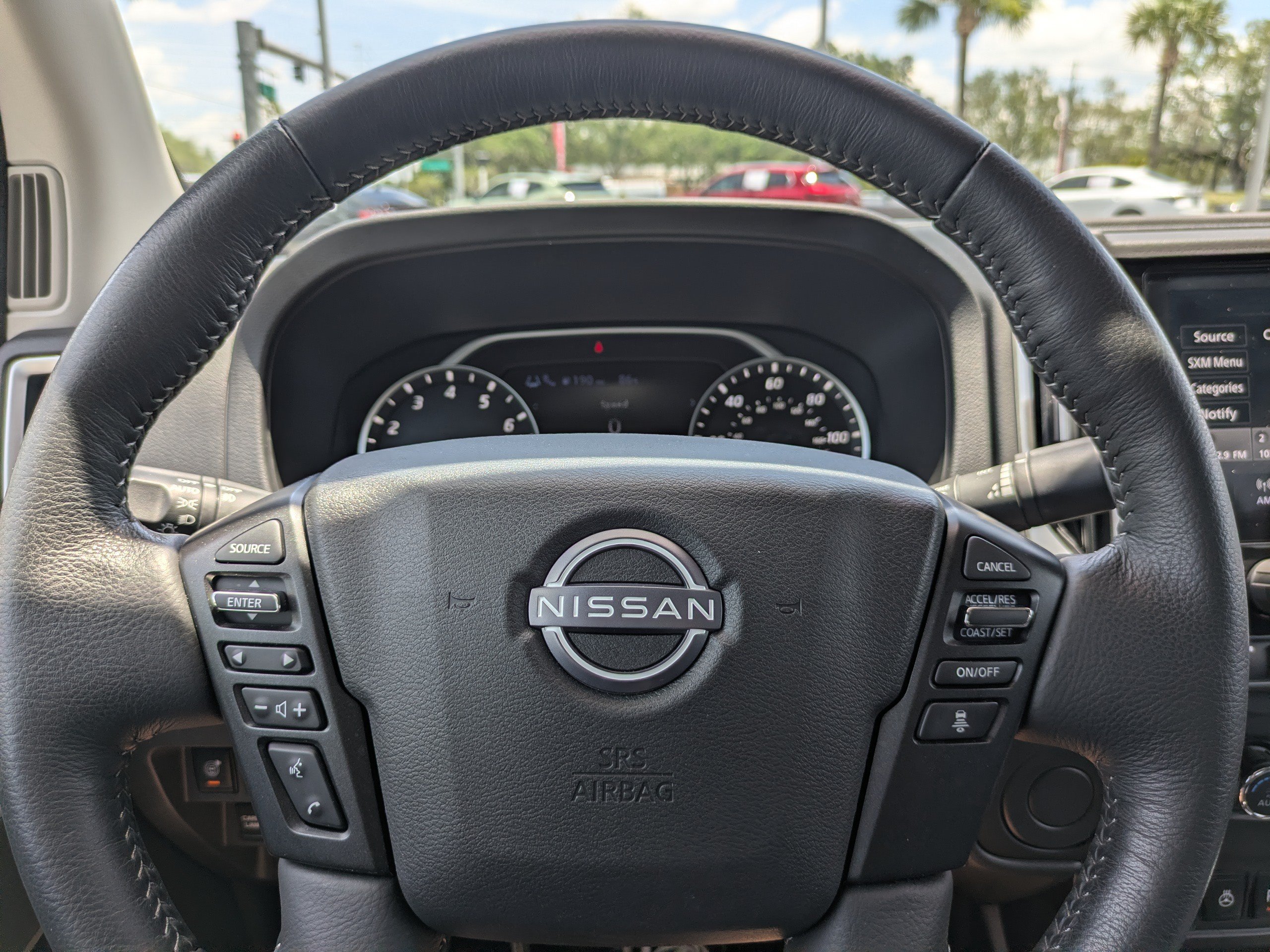 Certified 2025 Nissan Frontier SV w/ SV Convenience Package RWD image 28