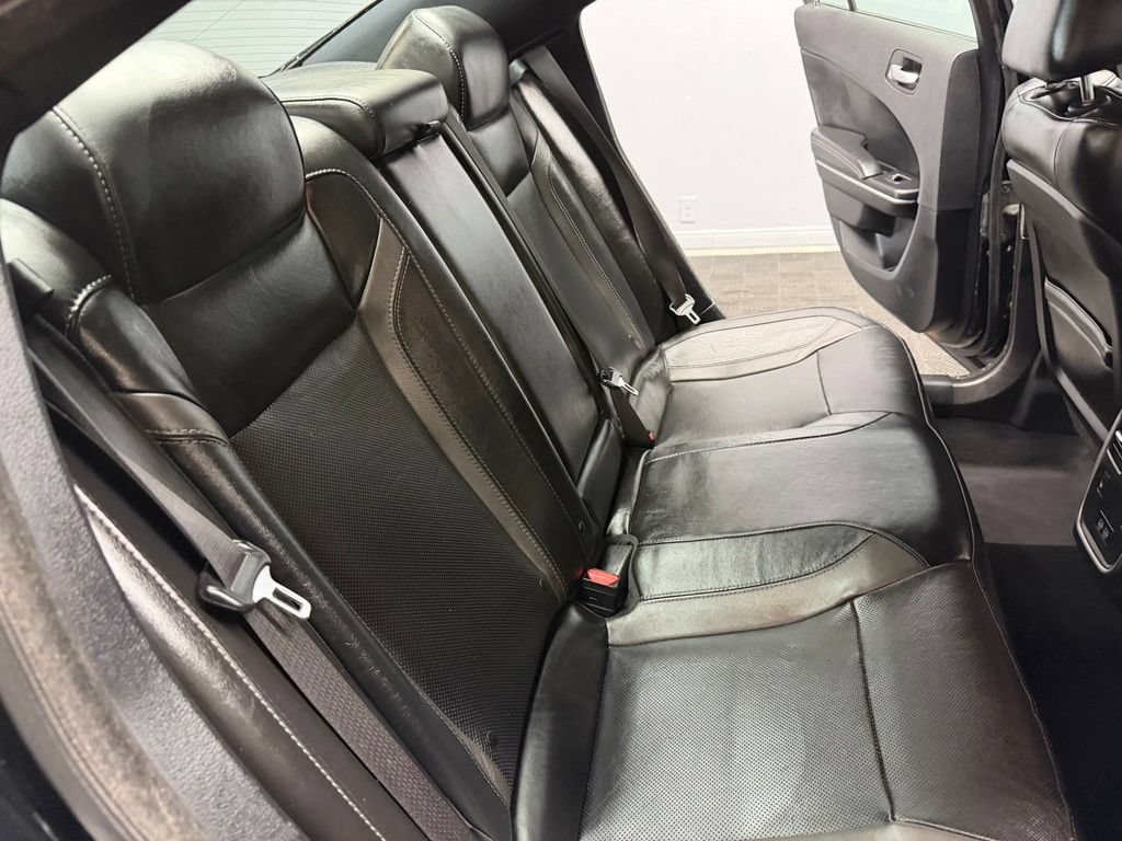 Used 2020 Dodge Charger SXT w/ Leather Interior Group RWD image 45