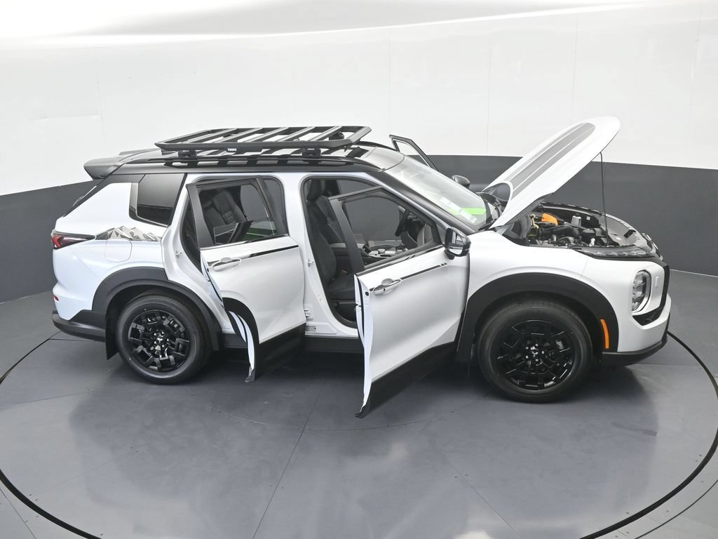 New 2026 Mitsubishi Outlander AWD image 78
