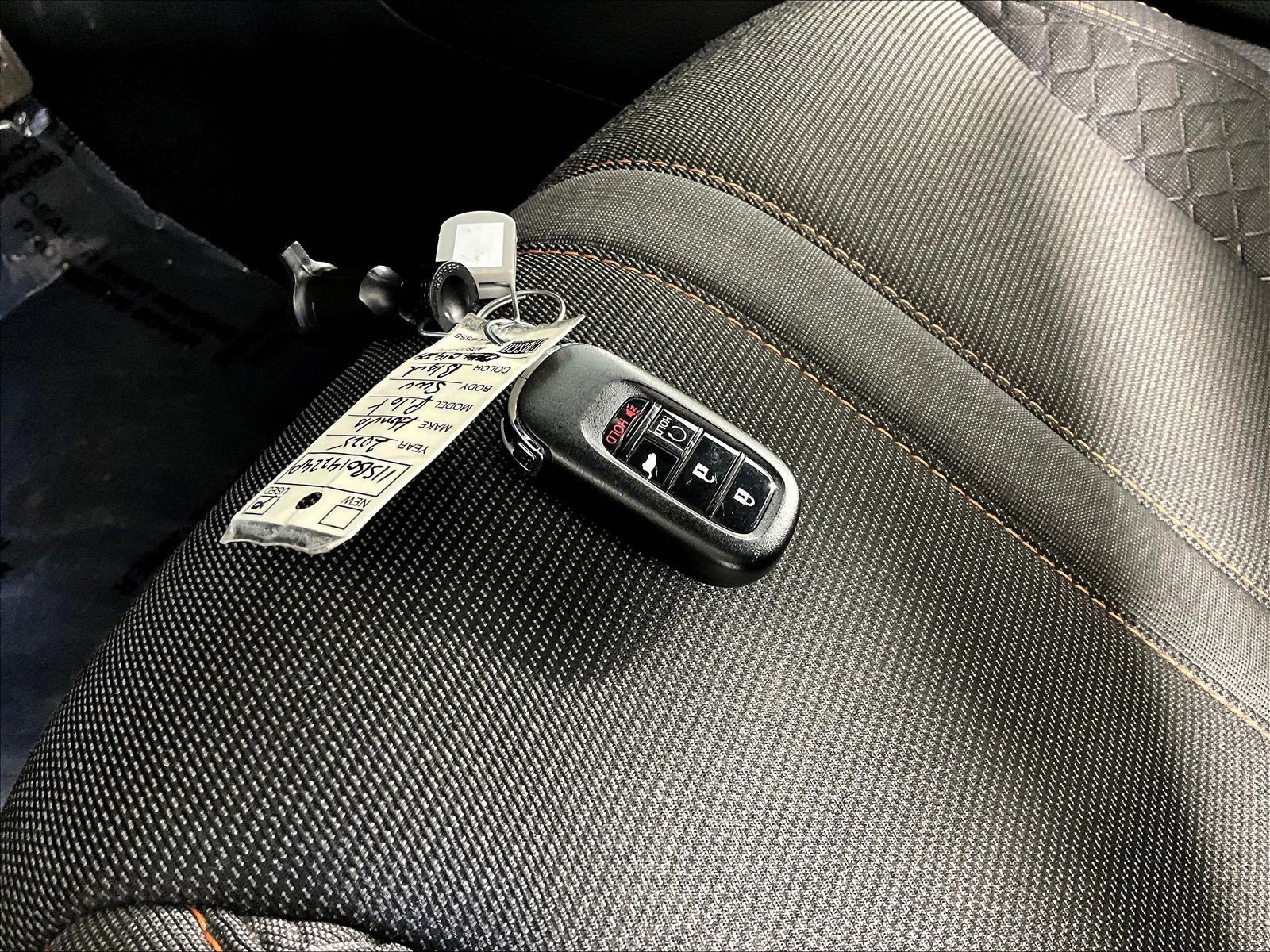 Used 2025 Honda Pilot Sport image 35