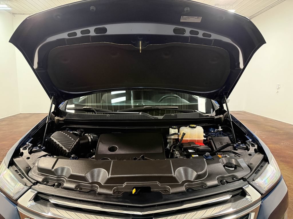 Used 2023 Chevrolet Traverse LT w/ LPO, Floor Liner Package AWD/4WD image 84