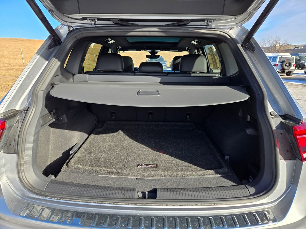 Used 2021 Volkswagen Tiguan SEL Premium R-Line image 29