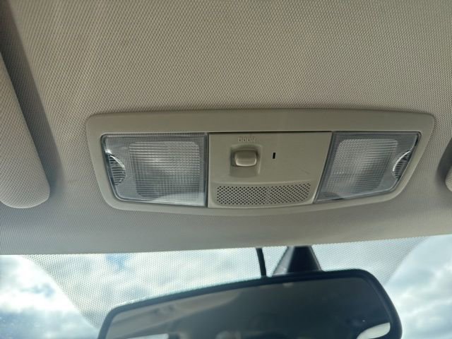 Used 2019 Mitsubishi Outlander SEL image 25