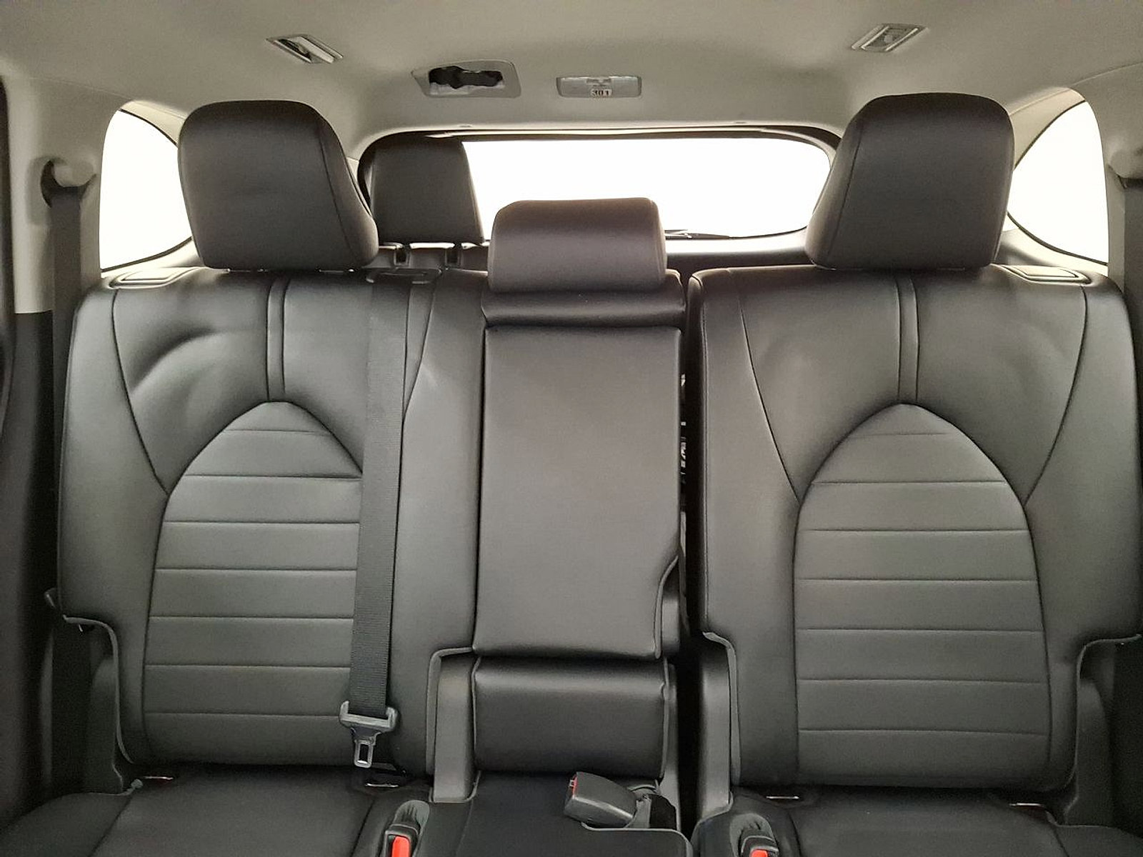 Certified 2023 Toyota Highlander XLE image 20