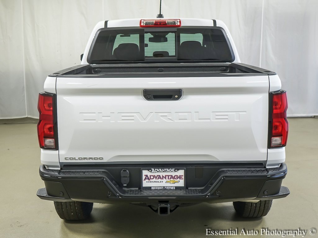 Used 2024 Chevrolet Colorado Z71 w/ Z71 Convenience Package 2 image 6