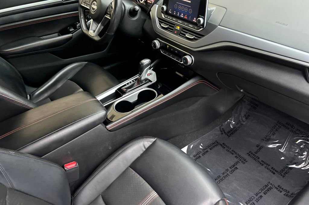 Used 2023 Nissan Altima 2.5 SR image 12