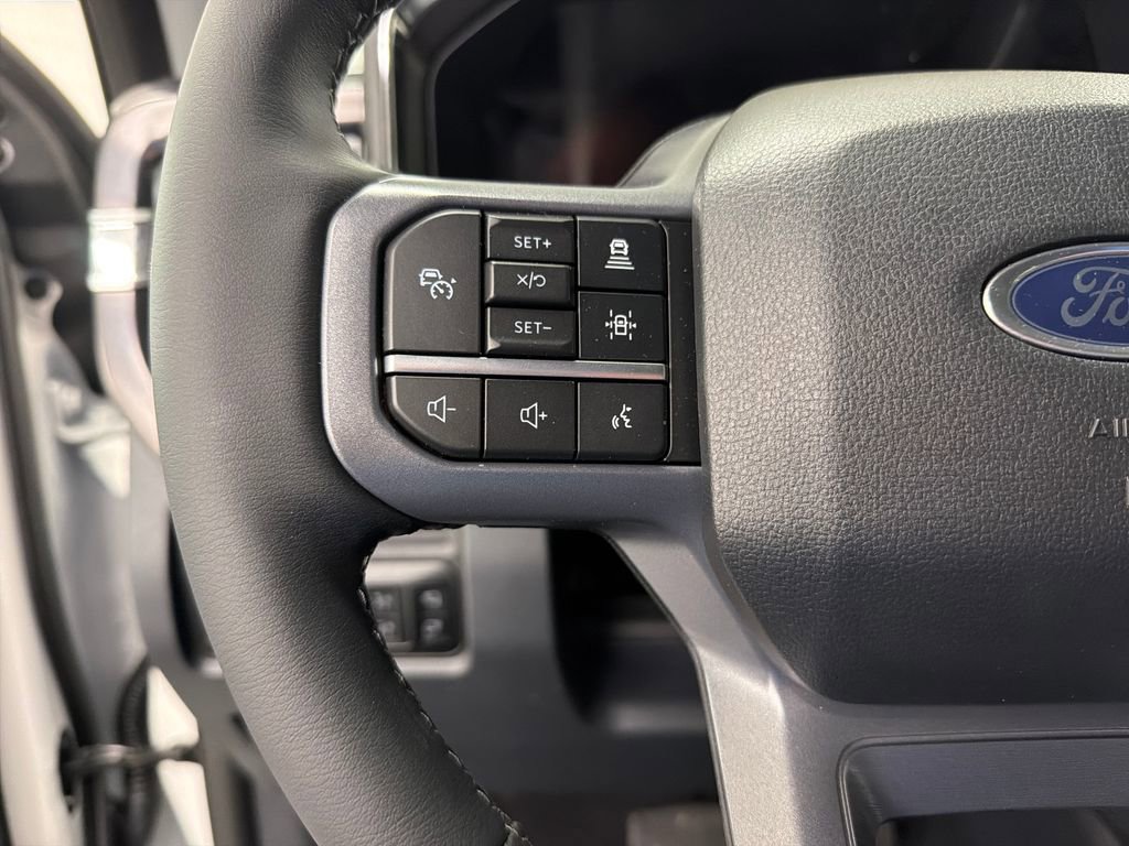 New 2026 Ford F350 Lariat AWD/4WD image 19