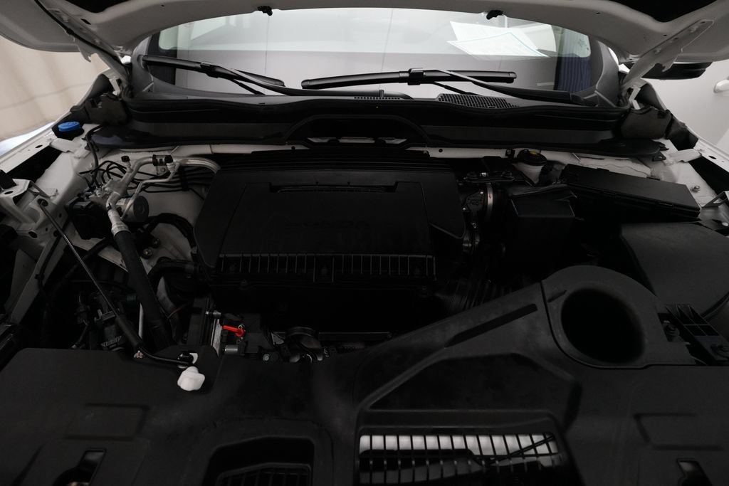 Certified 2025 Honda Pilot Elite image 3