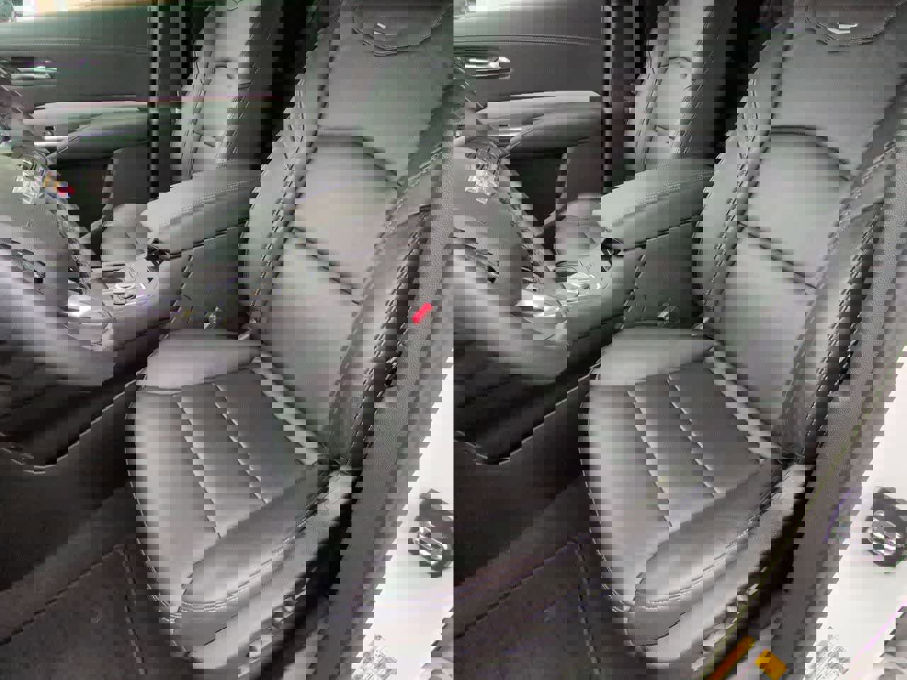 Used 2023 Cadillac XT4 Premium Luxury w/ Cold Weather Package image 16