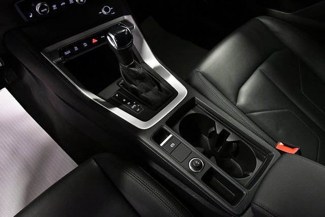 Used 2025 Audi Q3 2.0T Premium image 22