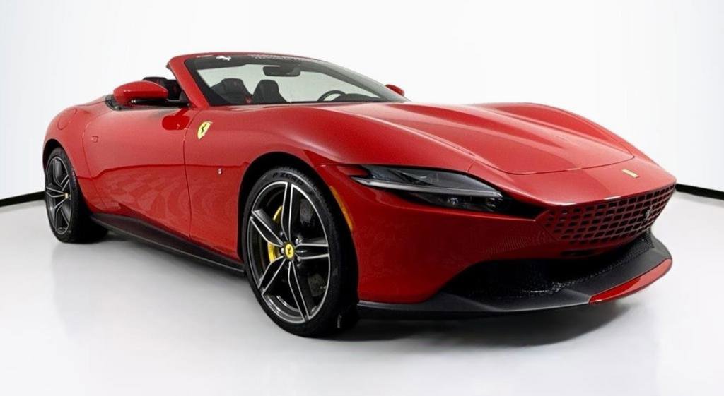 Used 2024 Ferrari Roma Spider image 1
