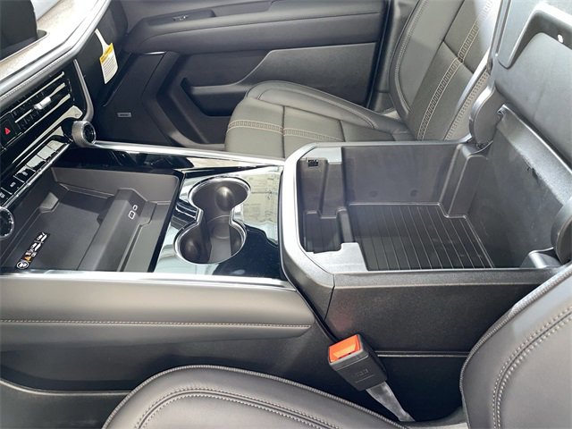 New 2026 Chevrolet Suburban High Country image 29