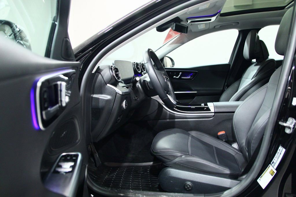 Certified 2025 Mercedes-Benz C 300 4MATIC Sedan image 4