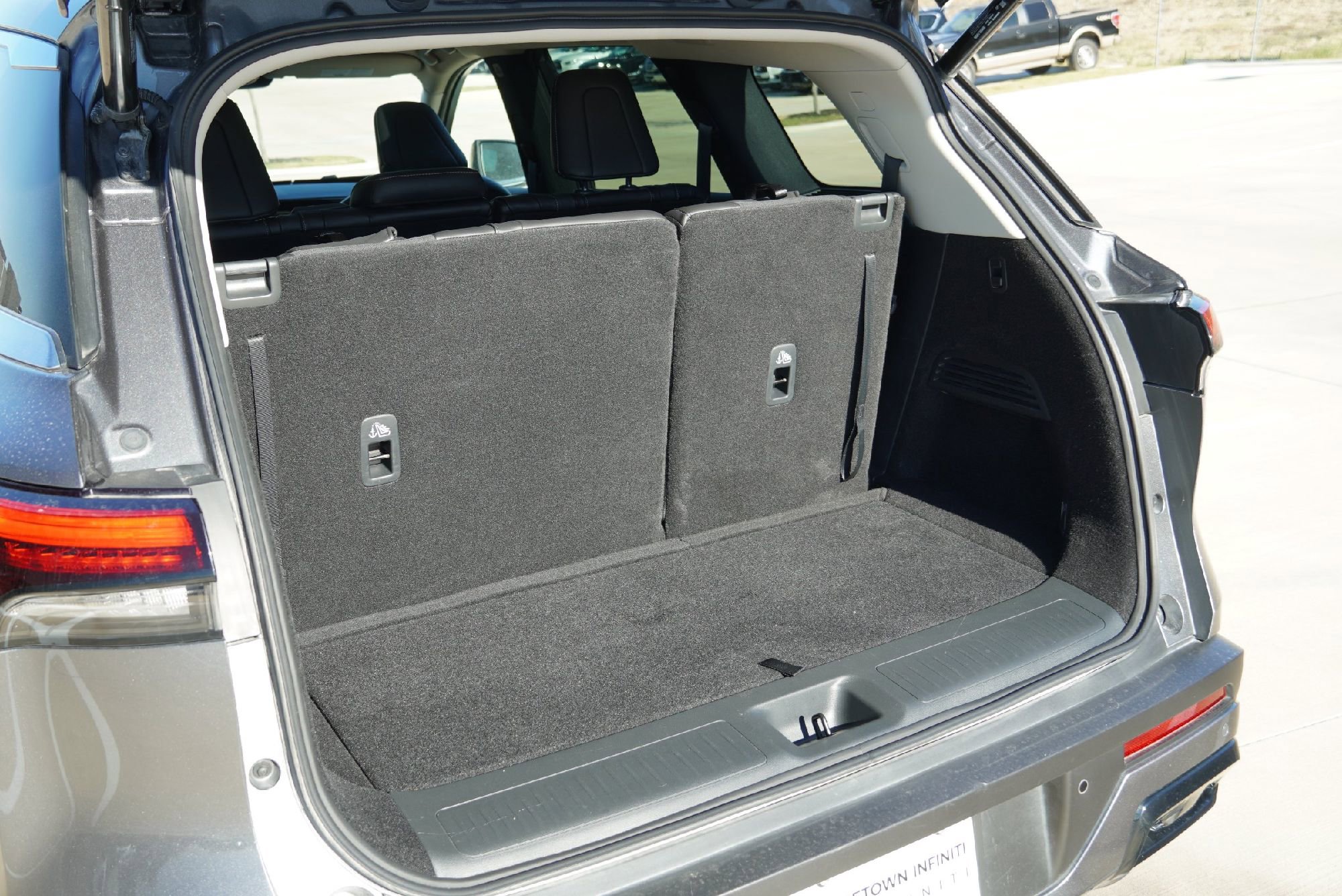 Certified 2025 INFINITI QX60 Pure image 30