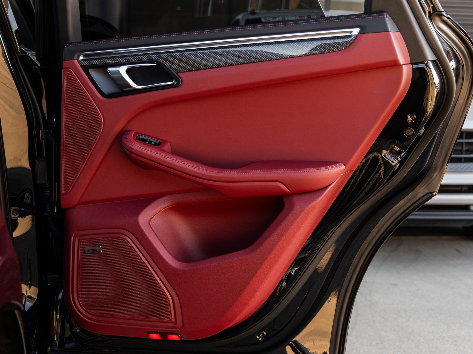 New 2026 Porsche Macan S image 37