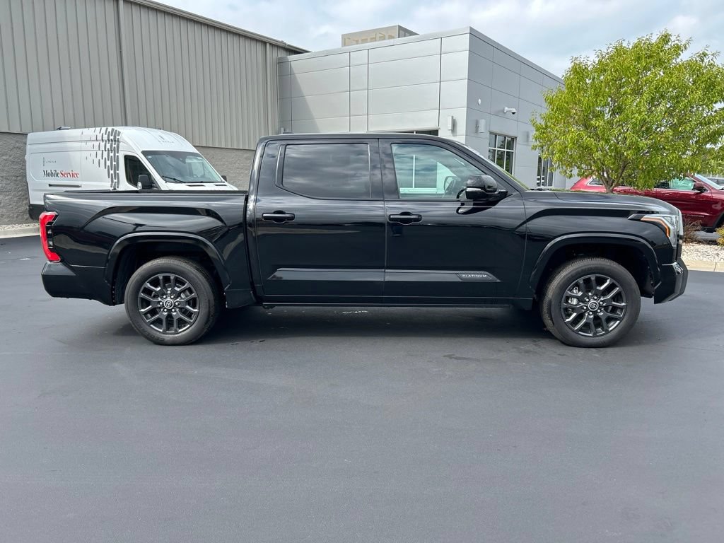 Used 2022 Toyota Tundra Platinum w/ Advanced Package AWD/4WD image 6