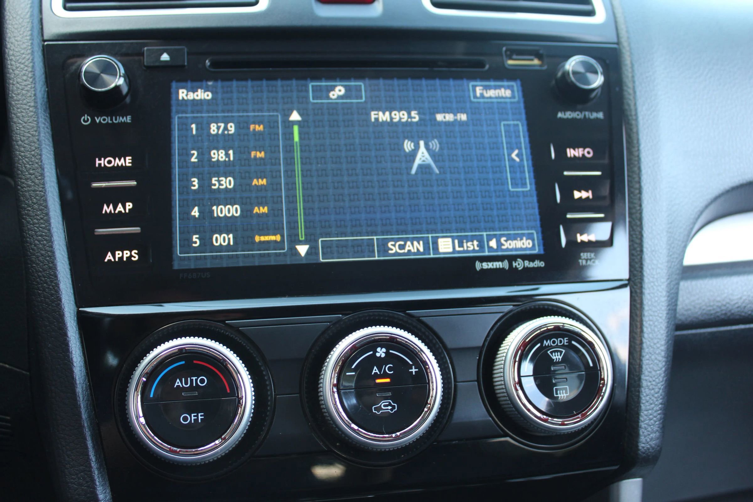 Used 2016 Subaru Forester 2.5i Limited image 32