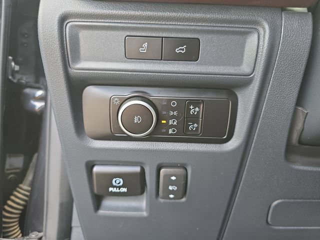 Used 2022 Ford Expedition Limited AWD/4WD image 29