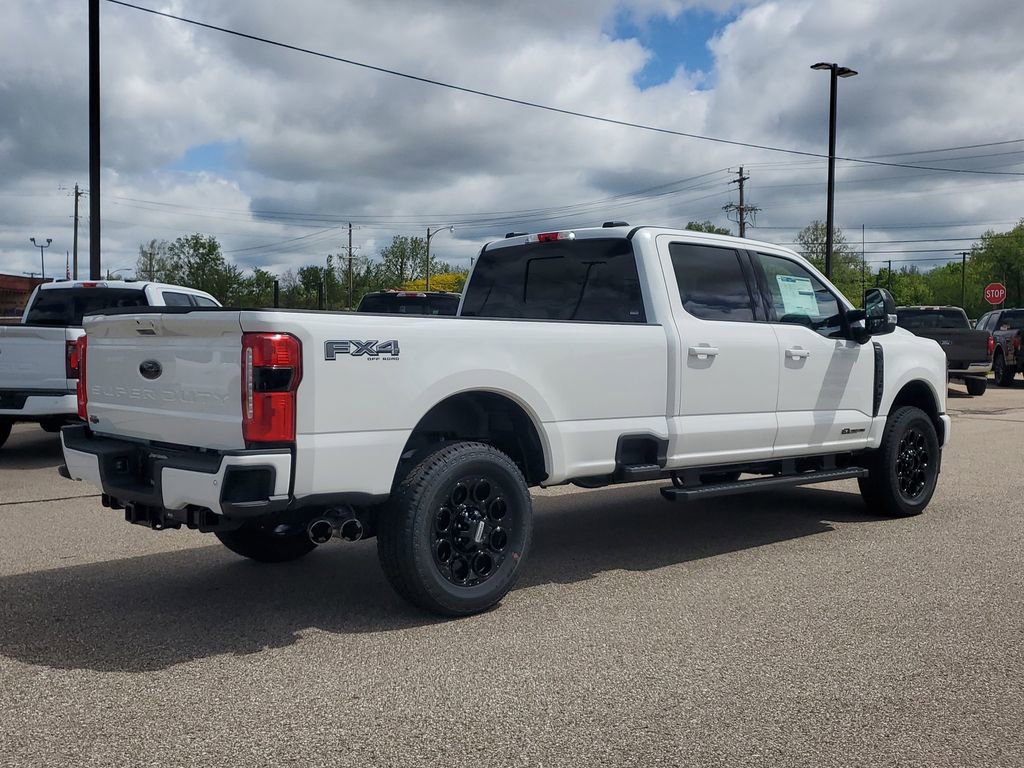 New 2025 Ford F350 Lariat w/ Lariat Ultimate Package image 3