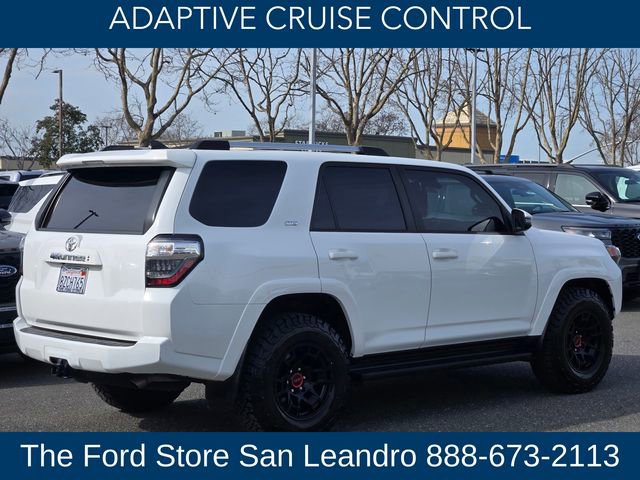Used 2022 Toyota 4Runner SR5 Premium image 10