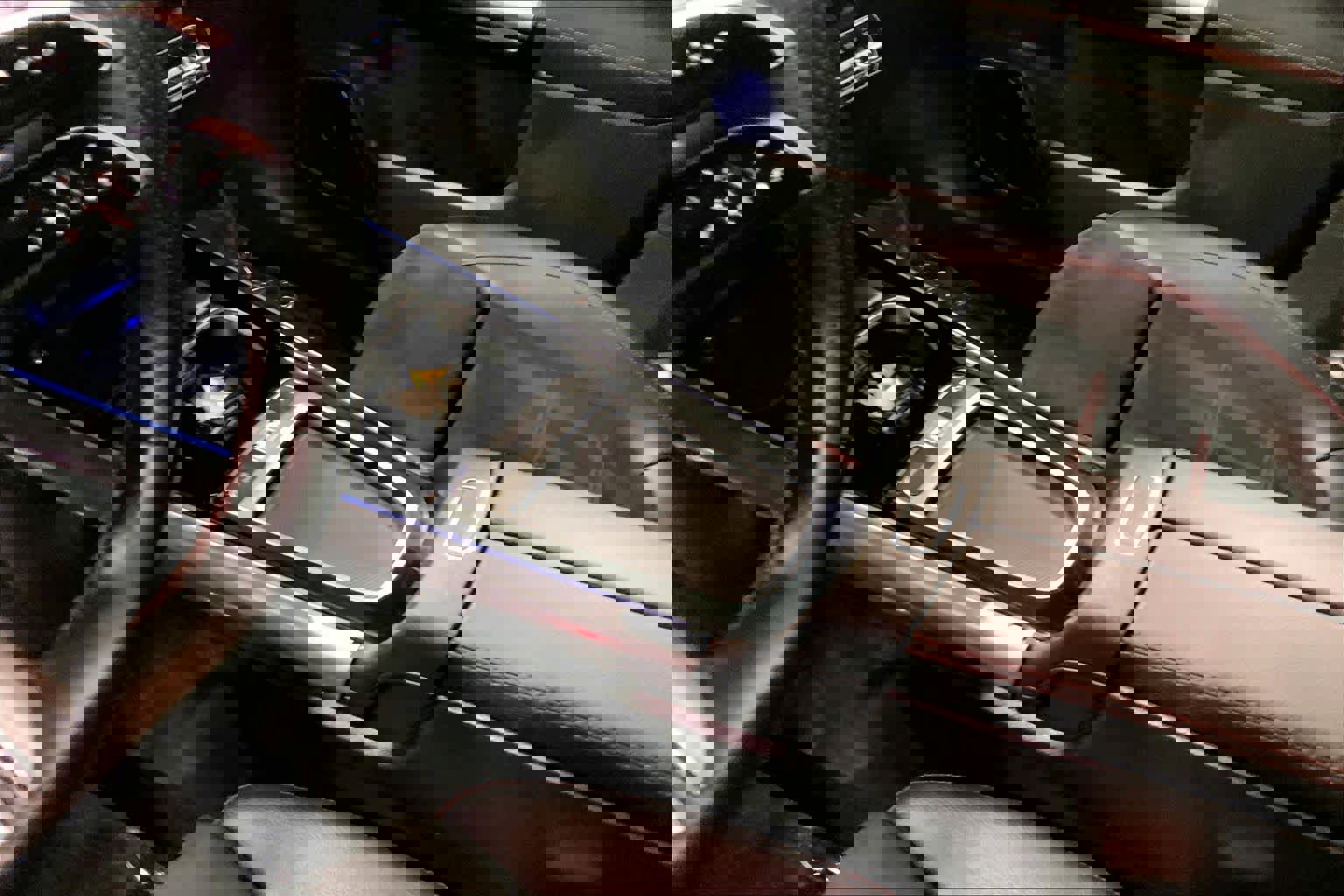 Used 2024 Mercedes-Benz GLA 250 4MATIC image 17