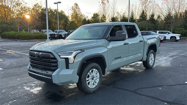 New 2026 Toyota Tundra SR5 w/ SR5 Convenience Package image 3